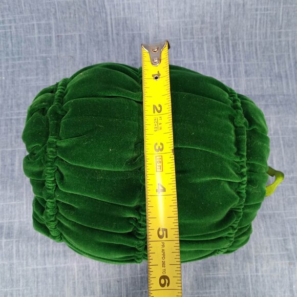 1930s Green Velvet Child’s Muff and Hand Warmer - Picture 7 of 7